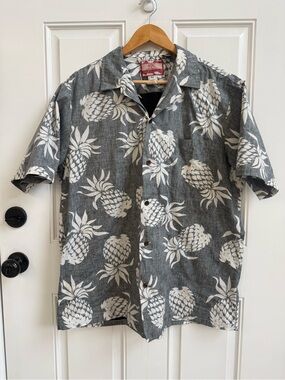 Vintage RJC Men’s Reverse Print Pineapple Hawaiian Shirt black & white aloha USA